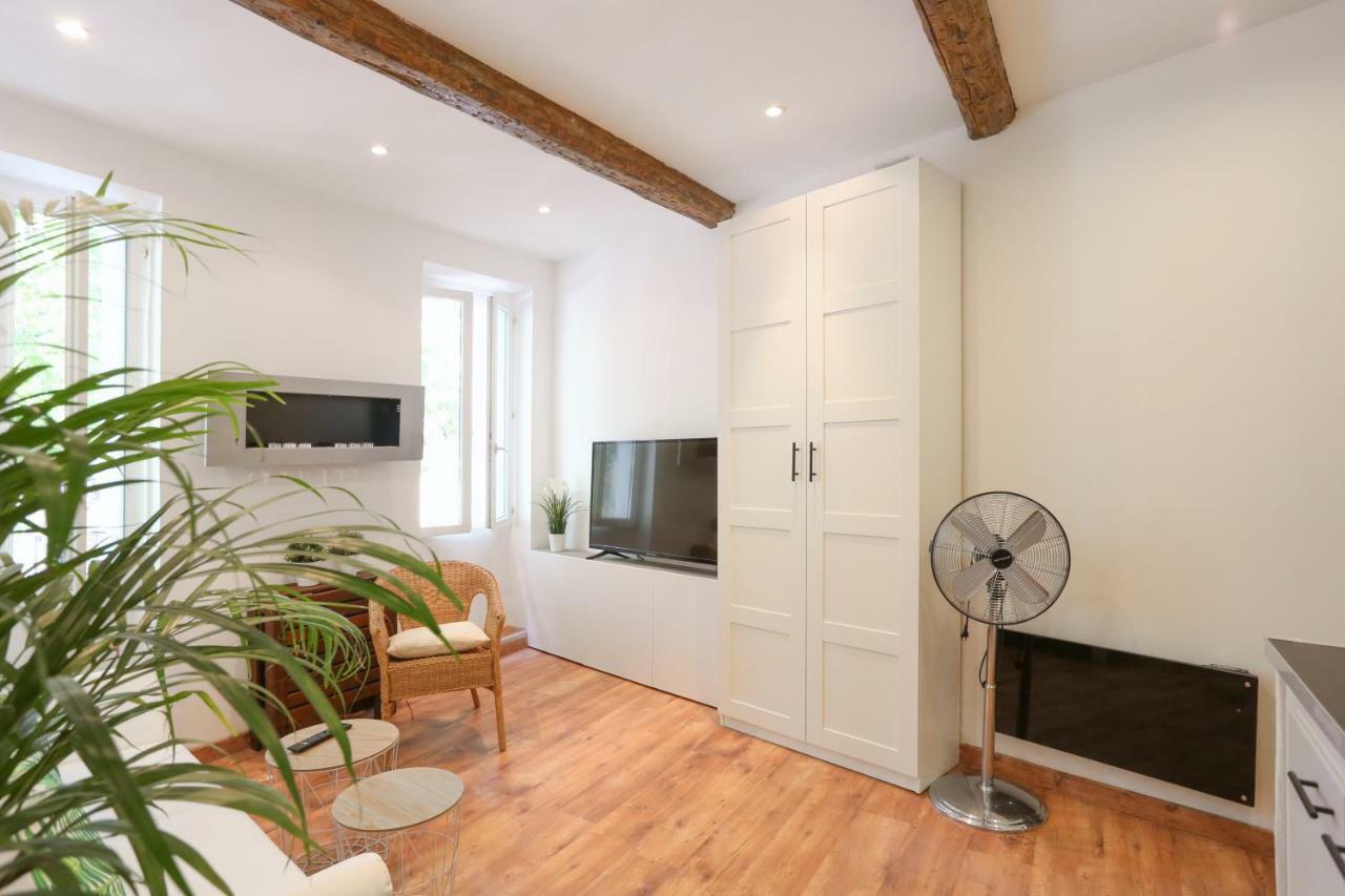 Gregbnb - T2 Cosy Et Design - Parking Inclus - Wifi - 15Min Gare Тулон Экстерьер фото