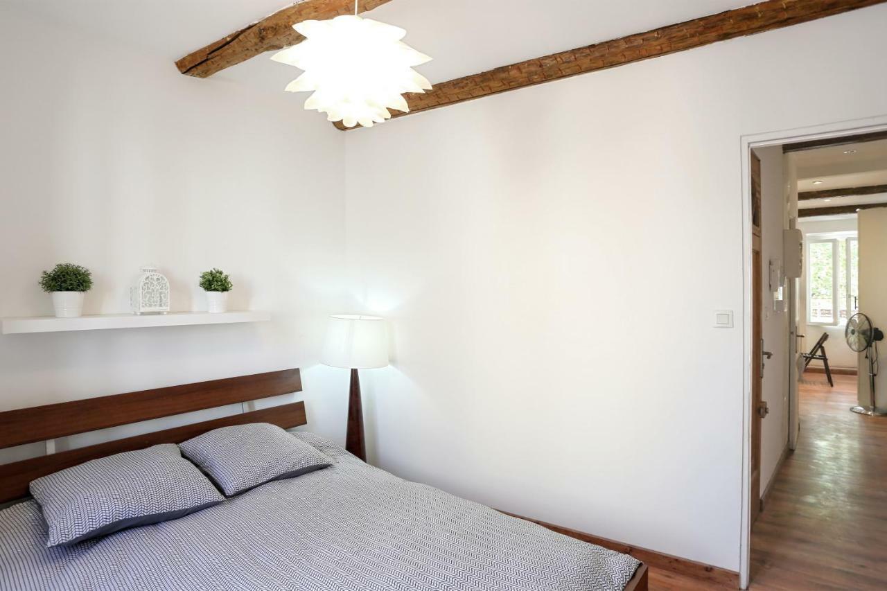 Gregbnb - T2 Cosy Et Design - Parking Inclus - Wifi - 15Min Gare Тулон Экстерьер фото